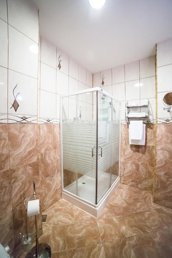 Отель Hotel Imperial Inn Тыргу-Муреш-26