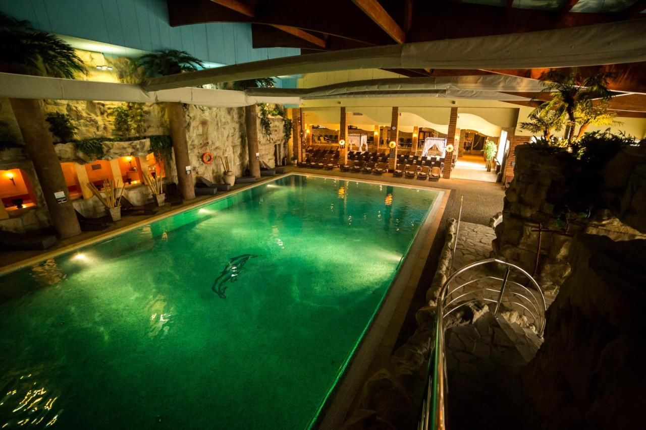 Отель Hotel Imperial Inn Тыргу-Муреш-48