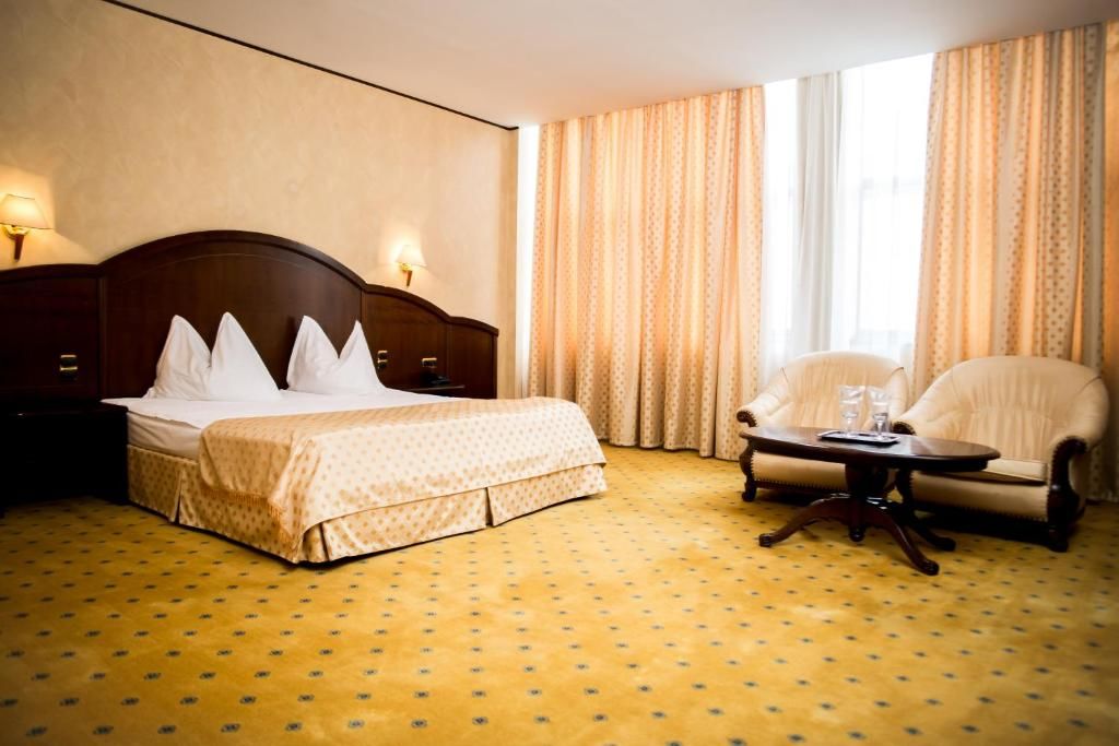 Отель Hotel Imperial Inn Тыргу-Муреш-49